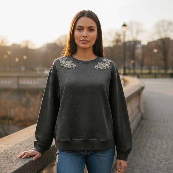 Express Tops - EXPRESS L Dark Gray Sweatshirt Crystal Embellishment R $79 NWOT